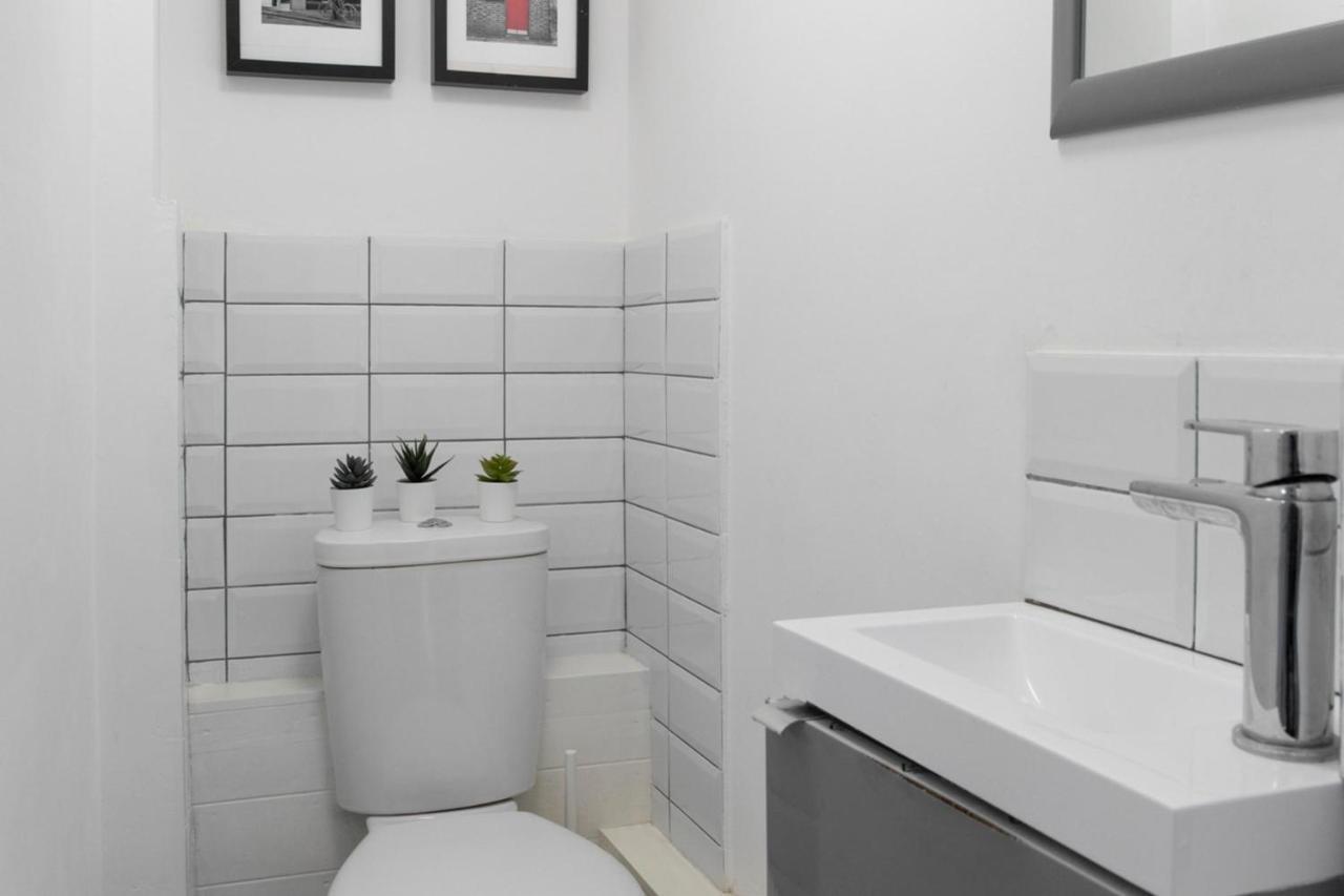 Appartamento Beautiful 3Bd Flat In Archway Londra Esterno foto